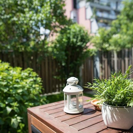 Family Apartment With Garden ลูบลิยานา ภายนอก รูปภาพ