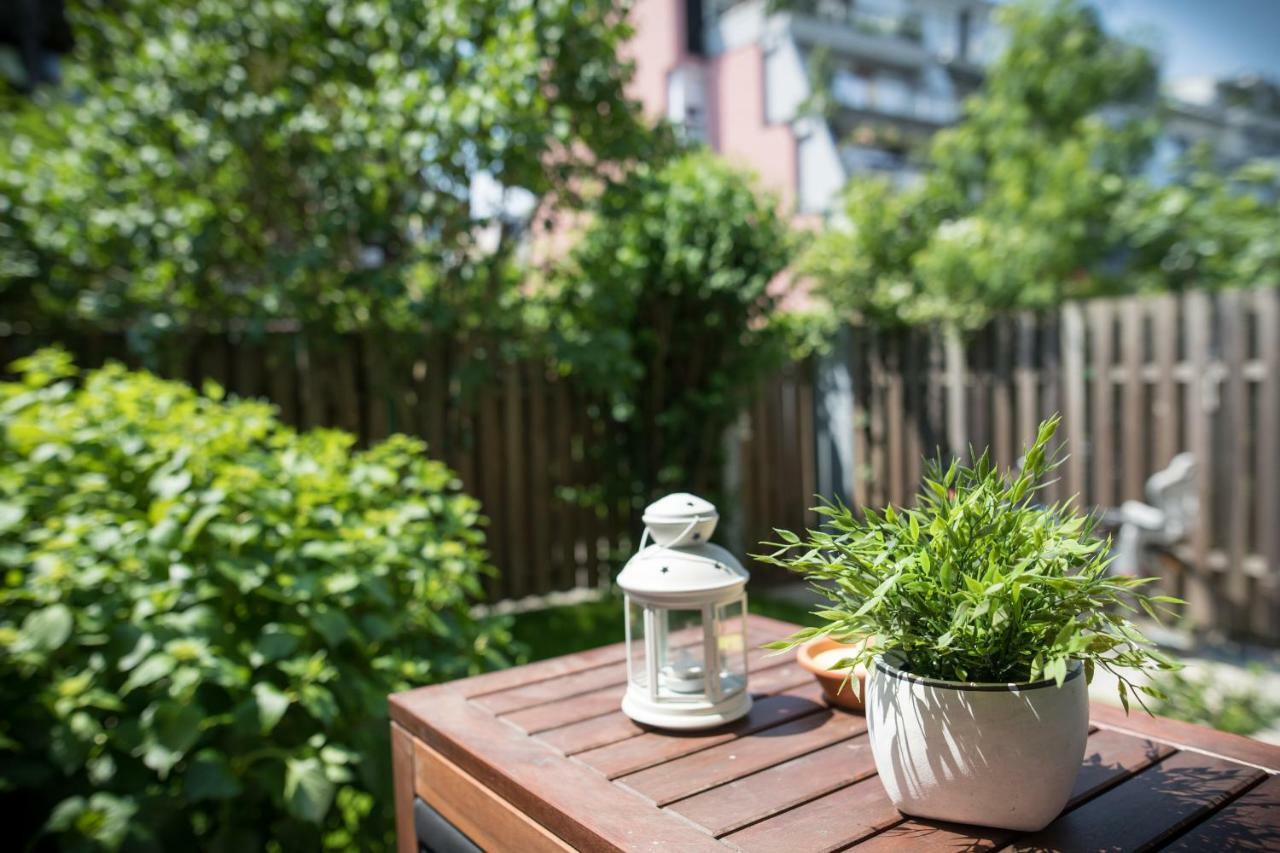 Family Apartment With Garden ลูบลิยานา ภายนอก รูปภาพ