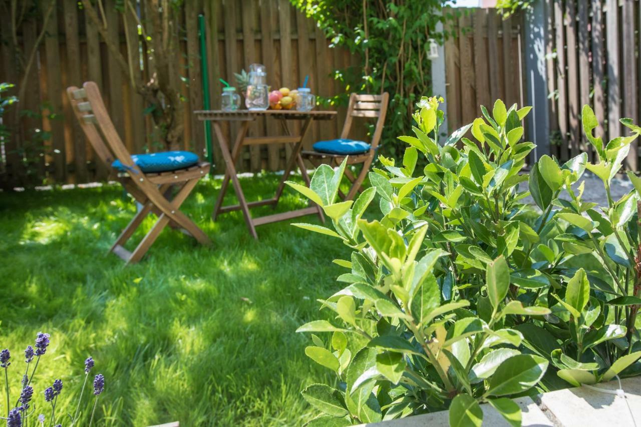 Family Apartment With Garden ลูบลิยานา ภายนอก รูปภาพ