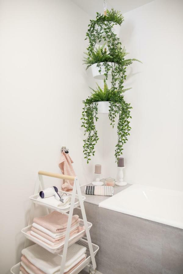 Family Apartment With Garden ลูบลิยานา ภายนอก รูปภาพ